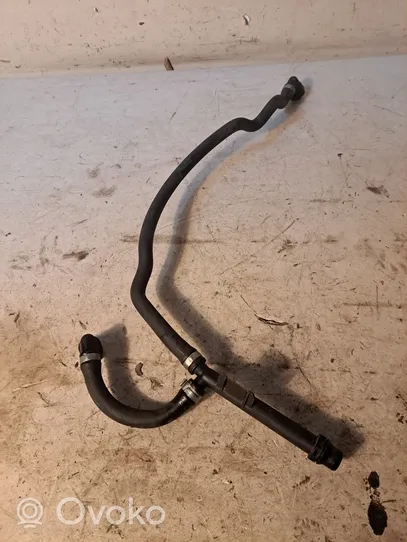 BMW X6 M Engine coolant pipe/hose 7576380