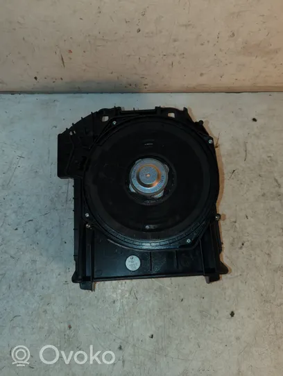 BMW 5 F10 F11 Enceinte subwoofer 9195200