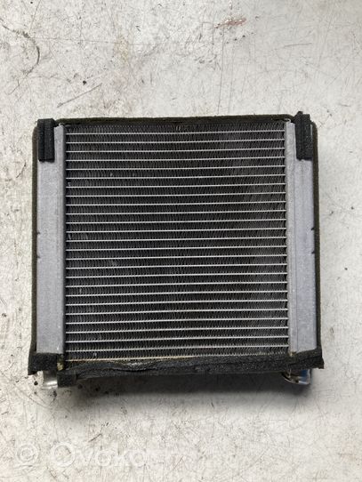 Audi A8 S8 D3 4E Radiateur de chauffage 