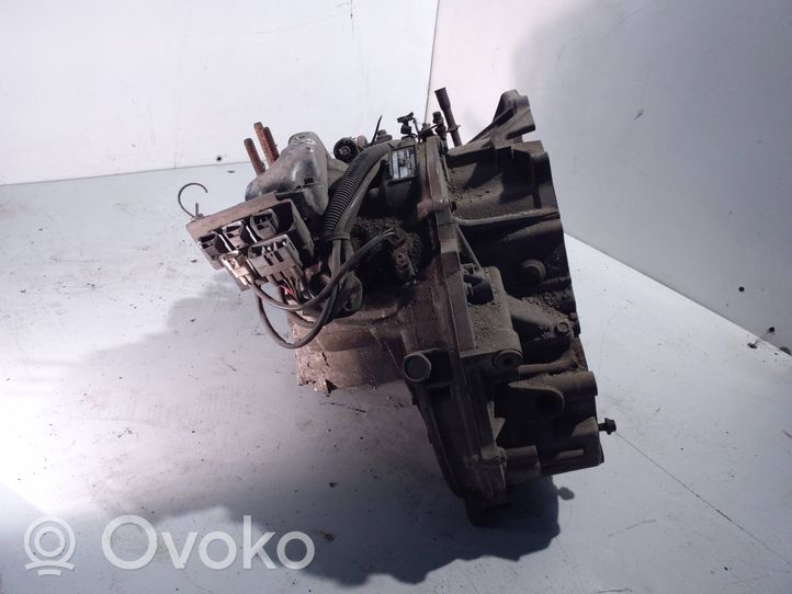 Volvo S40, V40 Automatinė pavarų dėžė 30857483