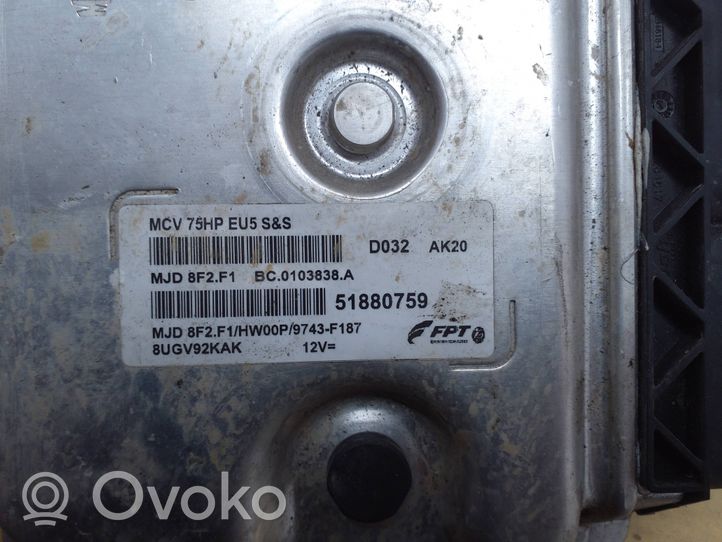 Citroen Nemo Sterownik / Moduł tylnego zawieszenia pneumatycznego 51880759