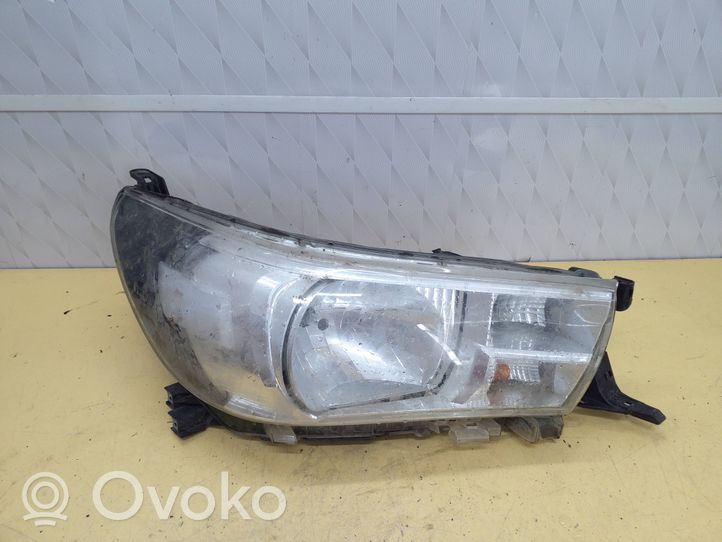 Toyota Hilux (AN10, AN20, AN30) Headlight/headlamp 