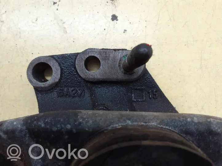 Citroen C1 Engine mounting bracket 6A27