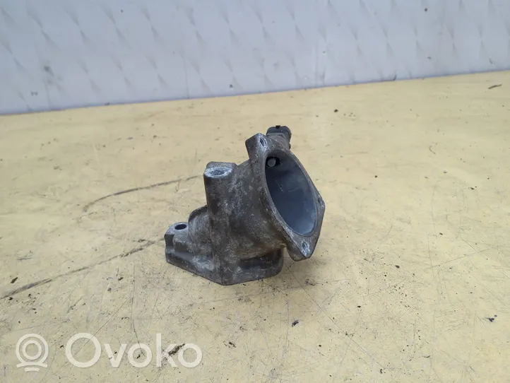 Opel Corsa C Termostaatin kotelo 2503185