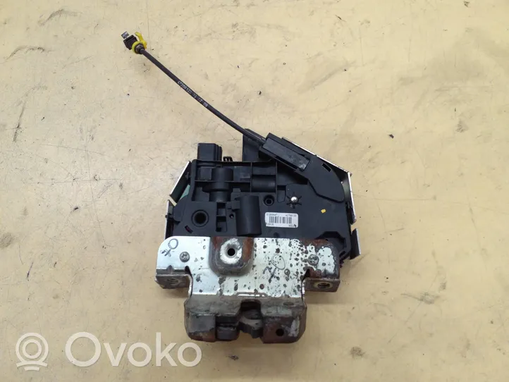 Volvo V70 Serrure de loquet coffre 31253447