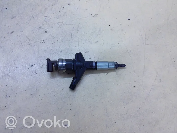 Subaru Outback Injecteur de carburant 16613AA030