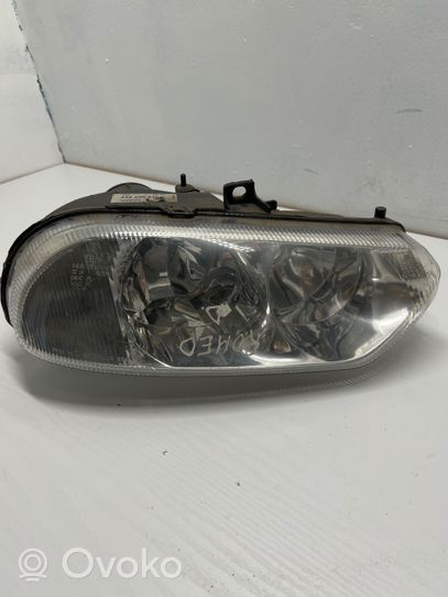 Alfa Romeo 156 Lampa przednia 0318007214