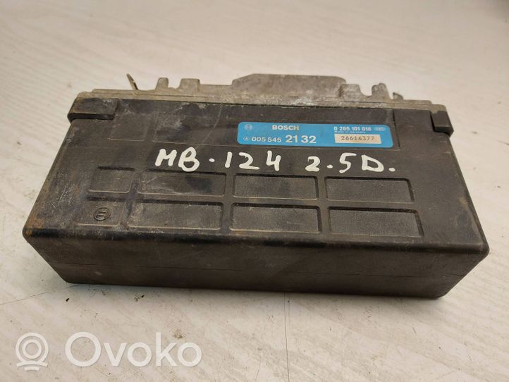 Mercedes-Benz E W124 Sterownik / Moduł ECU 0055452132