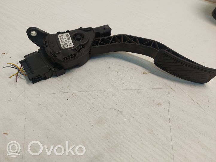 Ford Fiesta Pedale dell’acceleratore 8V219F836AA