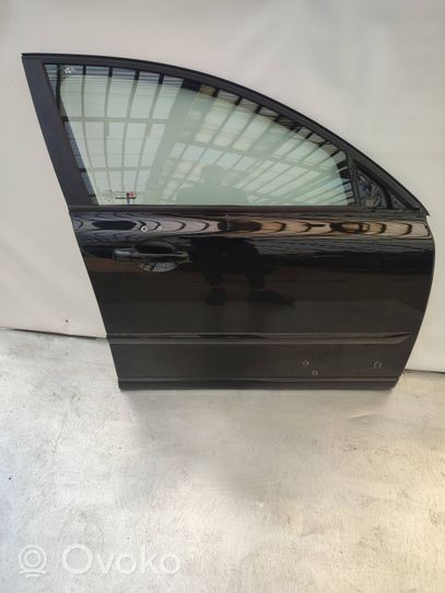 Volvo V70 Front door 