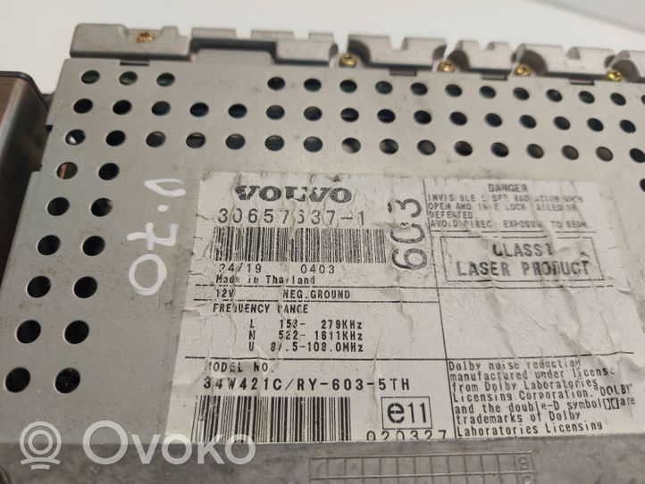 Volvo V70 Radio/CD/DVD/GPS-pääyksikkö 306576371