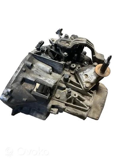 Peugeot 807 Mechaninė 5 pavarų dėžė 94313740