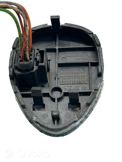 Citroen C5 Commande bouton réglage hauteur de caisse suspension 9633261277