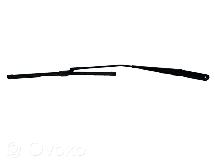 Volkswagen PASSAT CC Front wiper blade arm 3C8955410