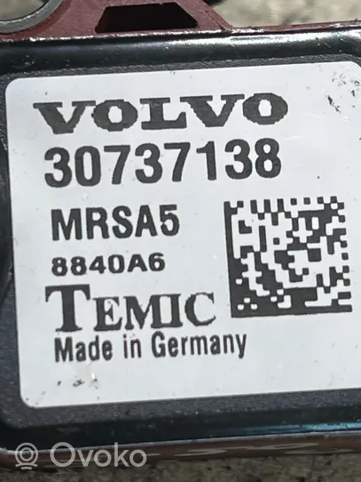 Volvo V50 Czujnik uderzenia Airbag 8840A6