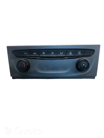 Opel Astra K Panel klimatyzacji 737020000