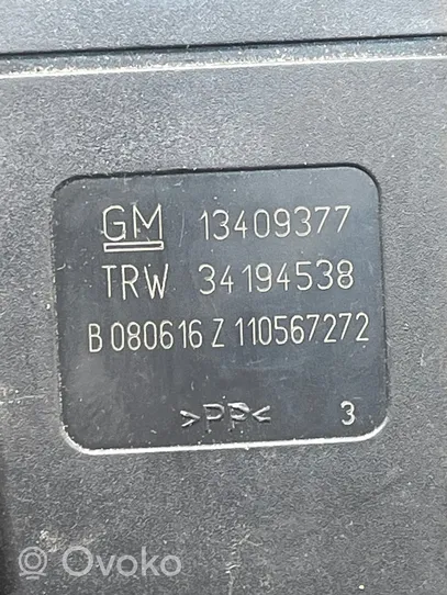 Opel Astra K Gurtschloss hinten Mitte 13409377