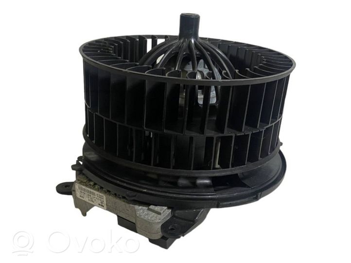 Mercedes-Benz E AMG W211 Ventola riscaldamento/ventilatore abitacolo A2308210251