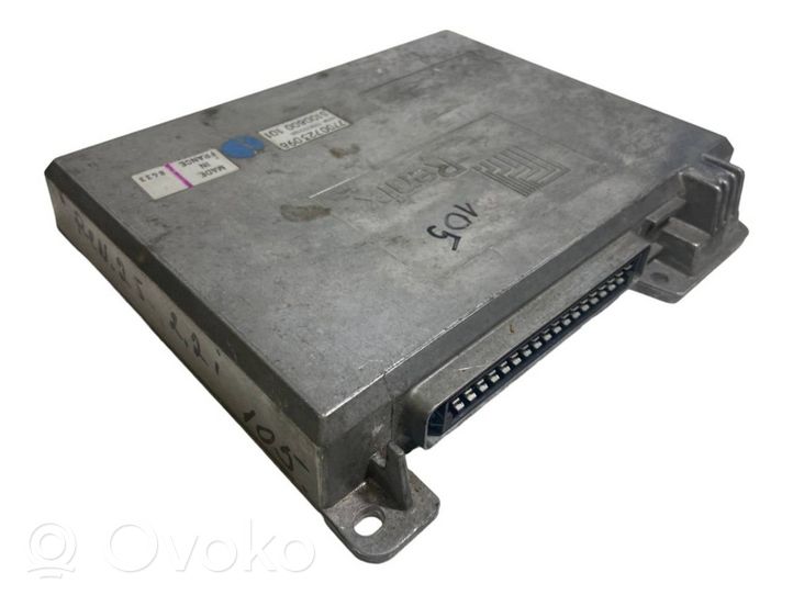 ZAZ 101 Calculateur moteur ECU 7700723098