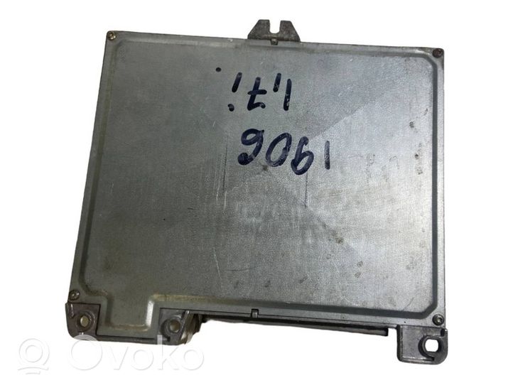 Renault 21 Unité de commande, module ECU de moteur 7700735559