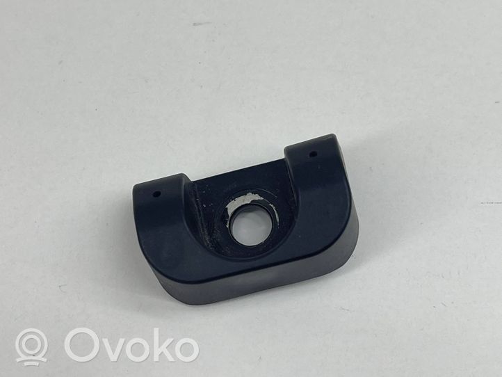 Toyota Prius (XW50) Front driver seat rail trim 