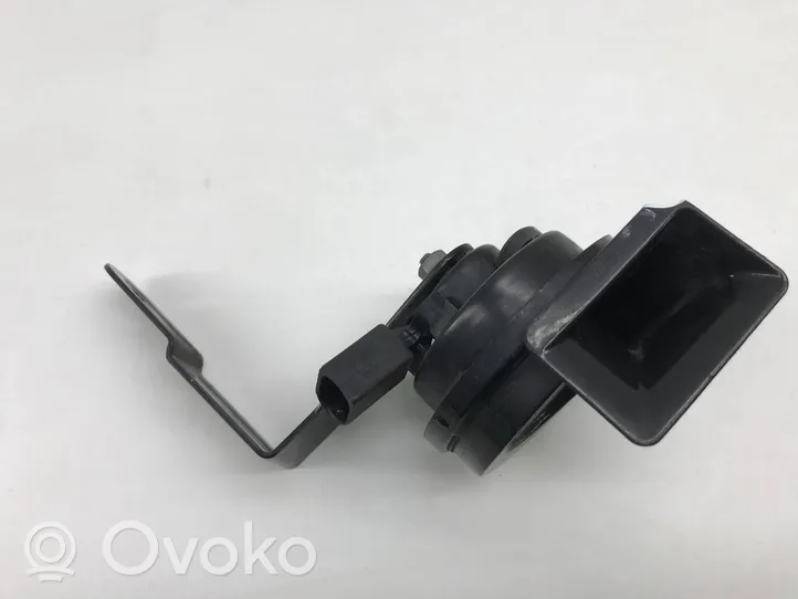 Audi Q3 8U Klakson 8U0951210