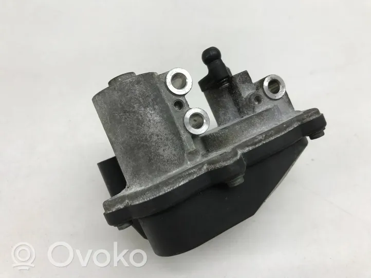 Volkswagen PASSAT B7 Intake manifold valve actuator/motor 03L129086