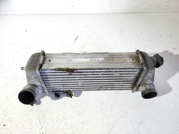 Hyundai i30 Chłodnica powietrza doładowującego / Intercooler AP100703