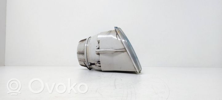 Skoda Favorit (781) Lampa przednia 443311782102