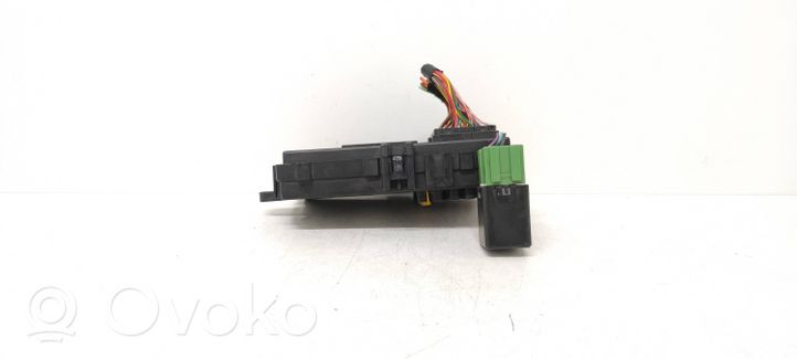 Chevrolet Aveo Module de fusibles AK62188