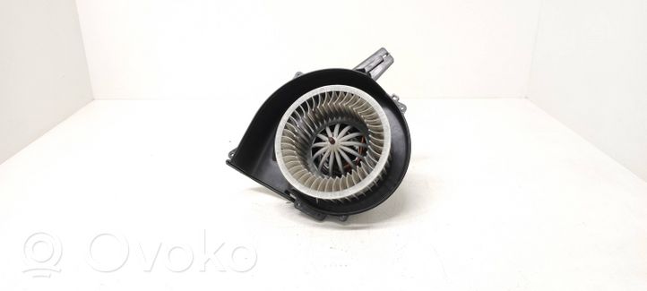 Volkswagen Polo IV 9N3 Ventola riscaldamento/ventilatore abitacolo 6Q1819015B