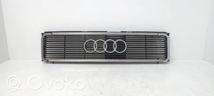 Audi 80 90 B2 Grille calandre supérieure de pare-chocs avant 811853655