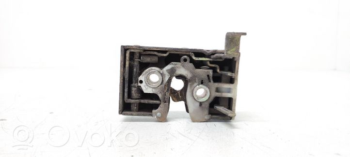 Audi 80 90 B2 Serrure de porte avant 813837016B