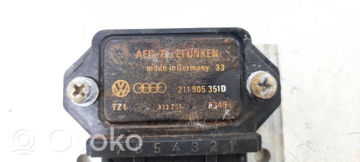 Audi 80 90 B2 Ignition amplifier control unit 211905351D