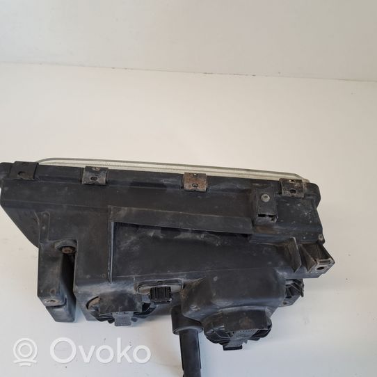 Volvo 850 Phare frontale 14200500