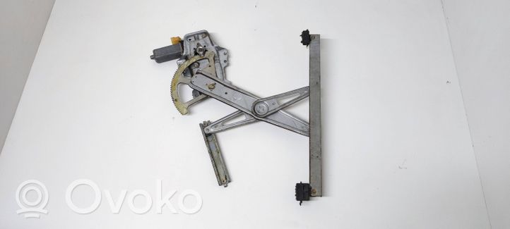 Toyota Yaris Front door window regulator with motor 