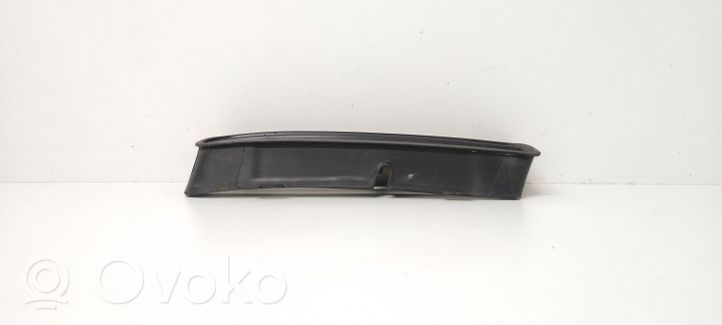 Volkswagen Golf IV Front bumper lower grill 1J0853666E