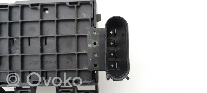 Volkswagen Lupo Fuse module 