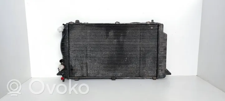 Audi 80 90 S2 B4 Coolant radiator 8A0121251