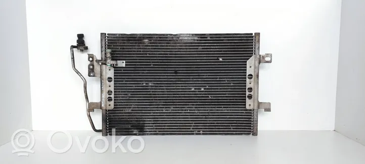 Mercedes-Benz Vaneo W414 Radiateur condenseur de climatisation 