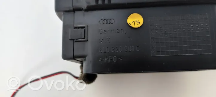 Audi A3 S3 8L Boczna kratka nawiewu deski rozdzielczej 8L0820901C