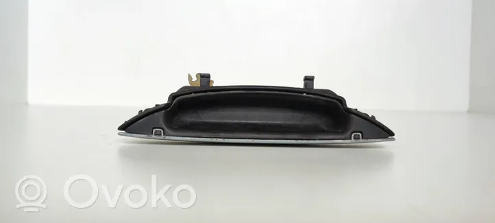 Audi A3 S3 8L Takaoven ulkokahva 4B0839207A