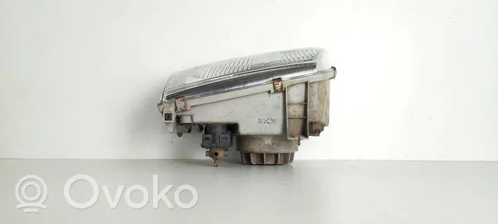 Hyundai Galloper Headlight/headlamp 