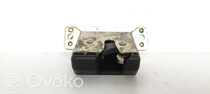 Opel Astra G Tailgate/trunk/boot lock/catch/latch 09130569