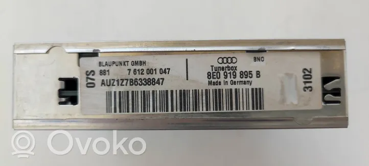 Audi A4 S4 B6 8E 8H GPS-navigaation ohjainlaite/moduuli 8E0919895B