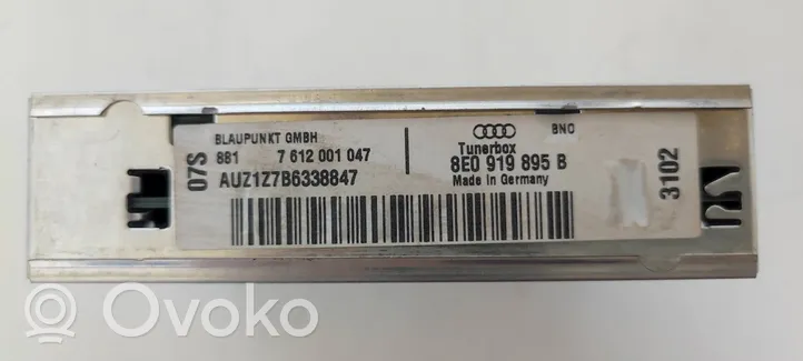 Audi A4 S4 B6 8E 8H Unité / module navigation GPS 8E0919895B