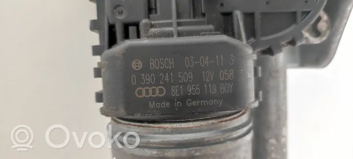 Audi A4 S4 B6 8E 8H Mechanizm i silniczek wycieraczek szyby przedniej / czołowej 8E1955119