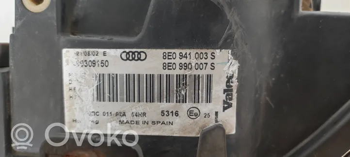 Audi A4 S4 B6 8E 8H Phare frontale 8E0941003S