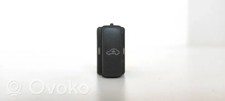Volkswagen Jetta V Alarm switch 6Q0962109A