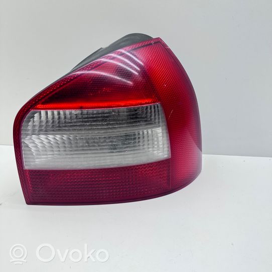 Audi A3 S3 8L Luci posteriori 8L0945096B